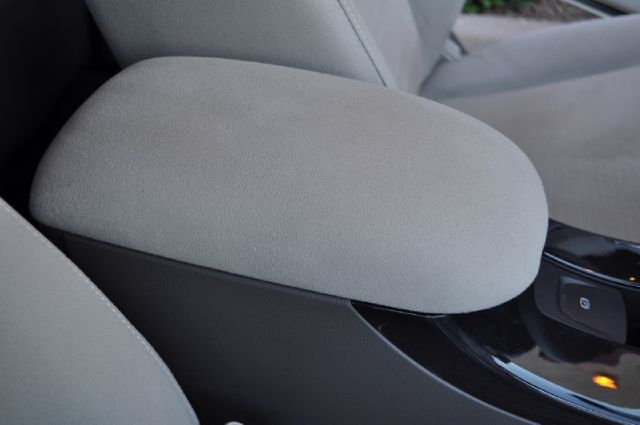 Nissan LEAF 2011 photo 2