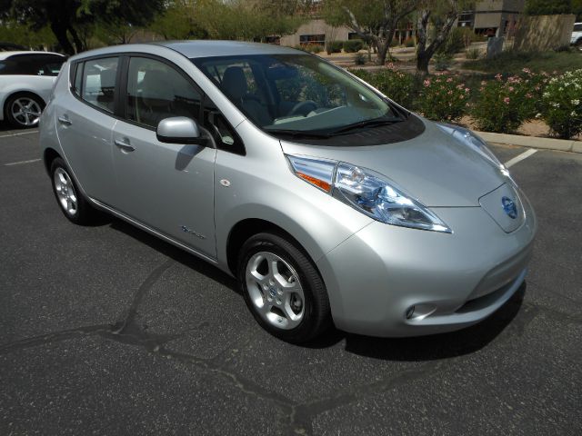 Nissan LEAF 2012 photo 16