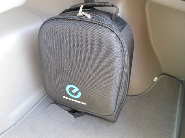 Nissan LEAF 2012 photo 6