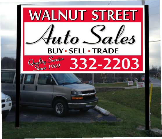 Nissan Maxima 1985 photo 1