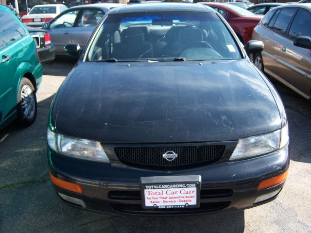 Nissan Maxima 1995 photo 6