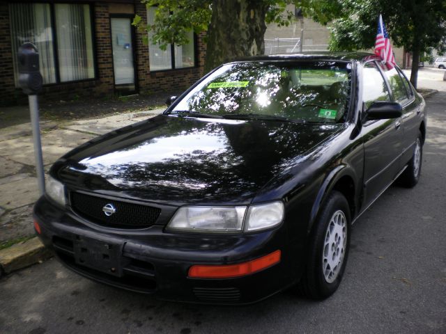 Nissan Maxima 1996 photo 4
