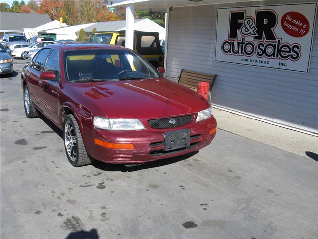 Nissan Maxima 1996 photo 4