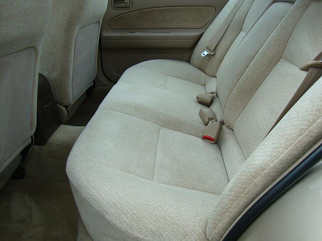 Nissan Maxima 1996 photo 5