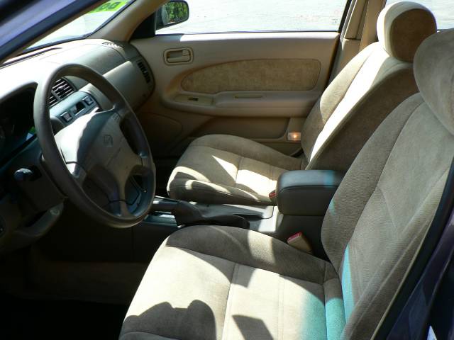 Nissan Maxima 1997 photo 3