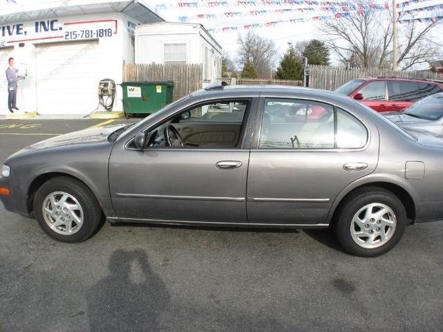 Nissan Maxima 1997 photo 4