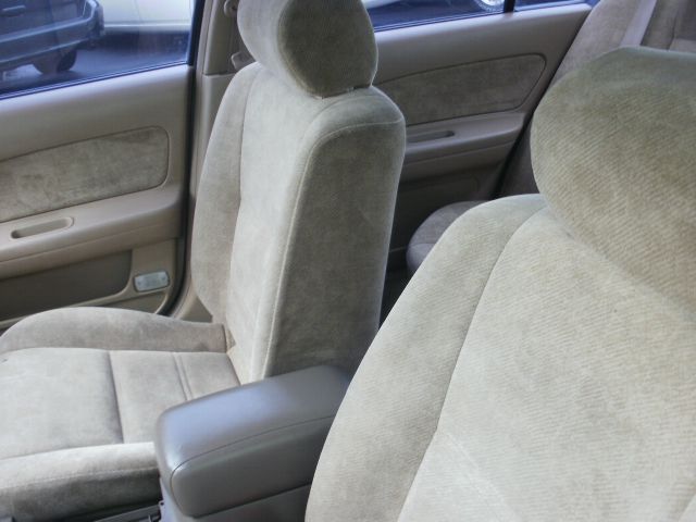 Nissan Maxima 1999 photo 5