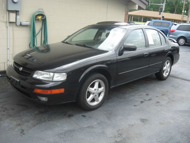 Nissan Maxima 1999 photo 5