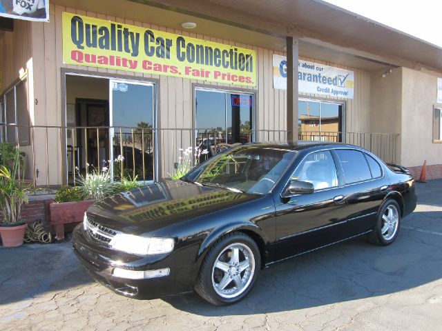Nissan Maxima 1999 photo 3