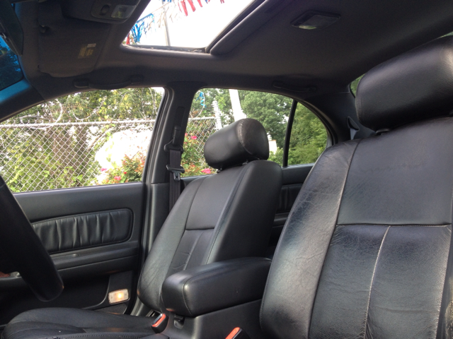 Nissan Maxima 1999 photo 4