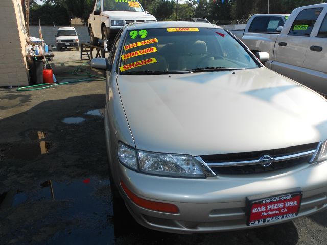 Nissan Maxima 1999 photo 3