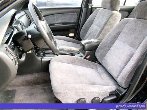 Nissan Maxima 1999 photo 5