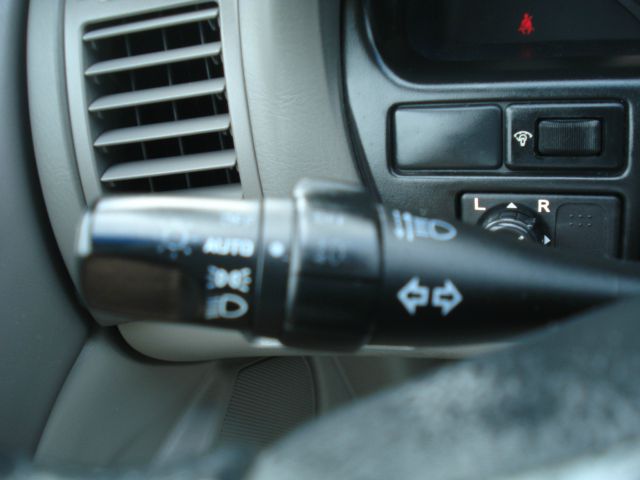 Nissan Maxima 2000 photo 14