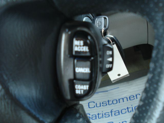 Nissan Maxima 2000 photo 15