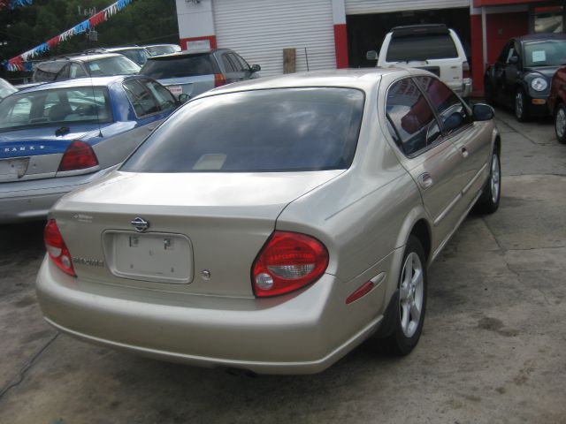 Nissan Maxima 6 Speed Transmision Sedan