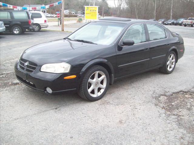 Nissan Maxima TDI PKG 2 Sedan