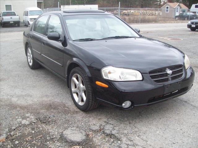 Nissan Maxima 2000 photo 4