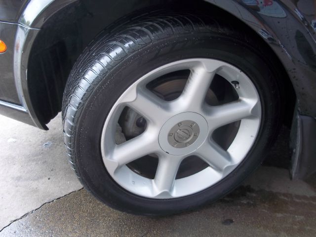 Nissan Maxima 2000 photo 10