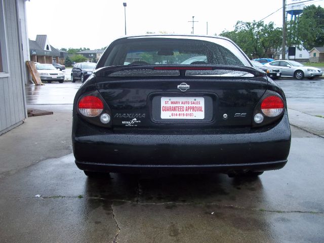 Nissan Maxima 2000 photo 23