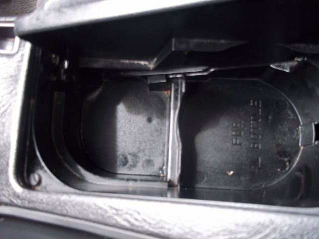 Nissan Maxima 2000 photo 8