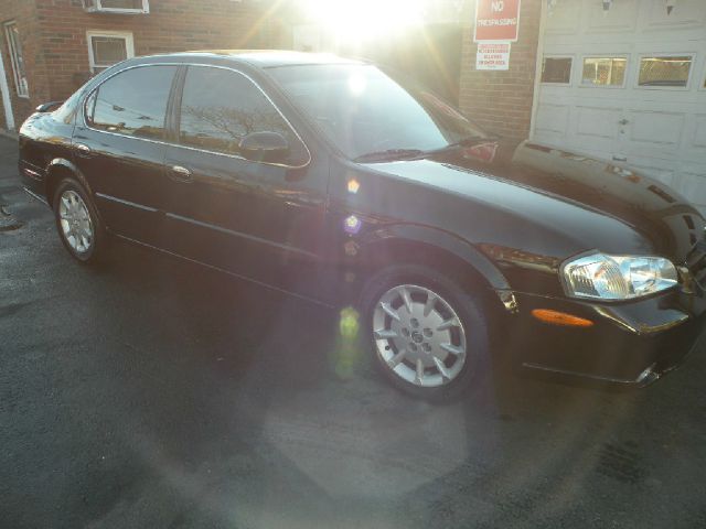 Nissan Maxima 2000 photo 3