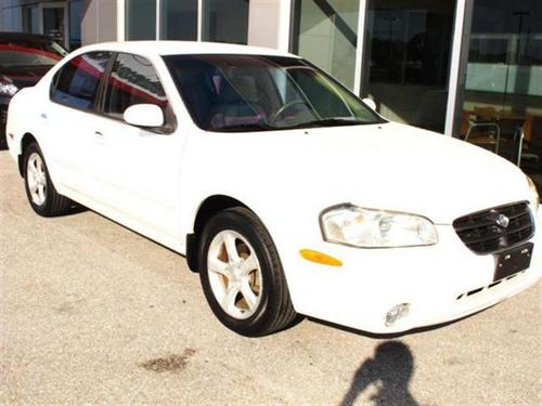 Nissan Maxima 2000 photo 2