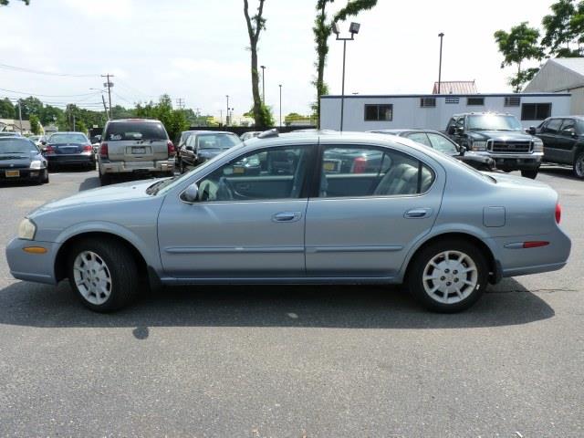 Nissan Maxima 2000 photo 2