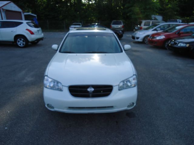 Nissan Maxima 3.0 Quattro Sedan