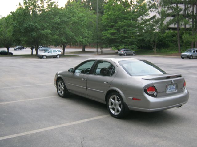 Nissan Maxima 2001 photo 2