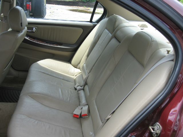 Nissan Maxima 2001 photo 18