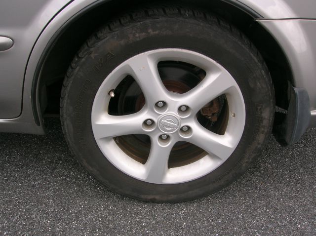 Nissan Maxima 2001 photo 1