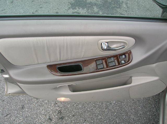 Nissan Maxima 2001 photo 4