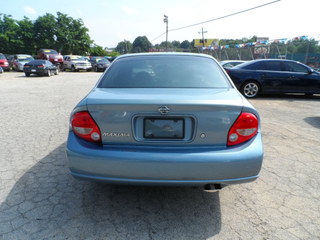 Nissan Maxima 2001 photo 4
