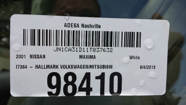 Nissan Maxima SE Sedan