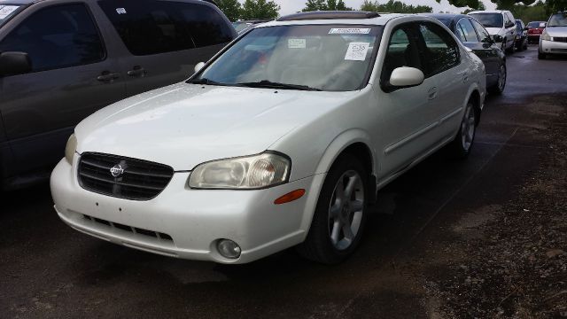 Nissan Maxima 2001 photo 1