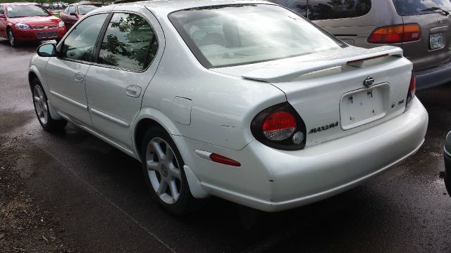 Nissan Maxima 2001 photo 2