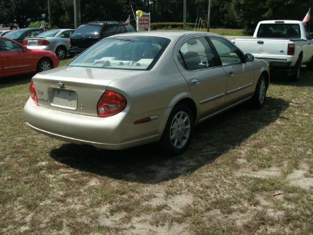 Nissan Maxima 2001 photo 2