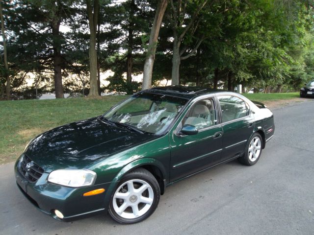 Nissan Maxima 2001 photo 1