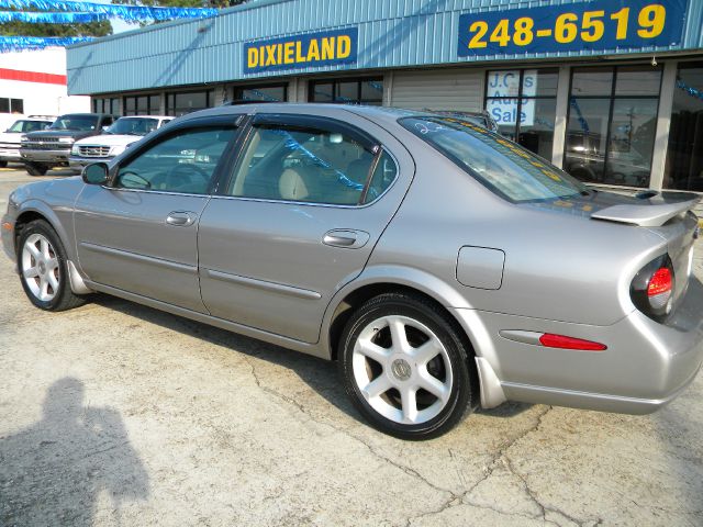 Nissan Maxima 2001 photo 1