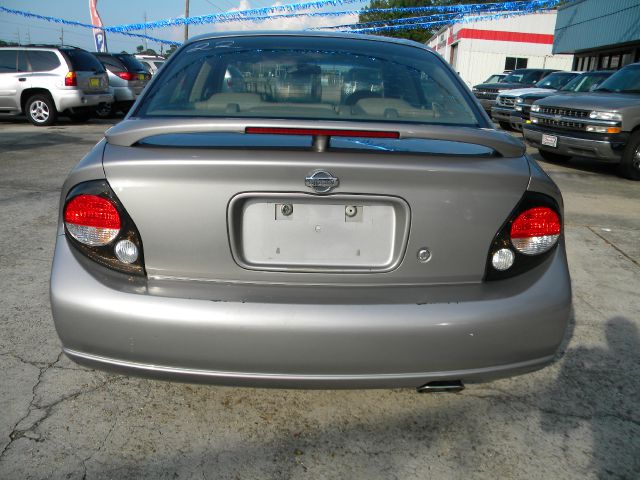 Nissan Maxima 2001 photo 4