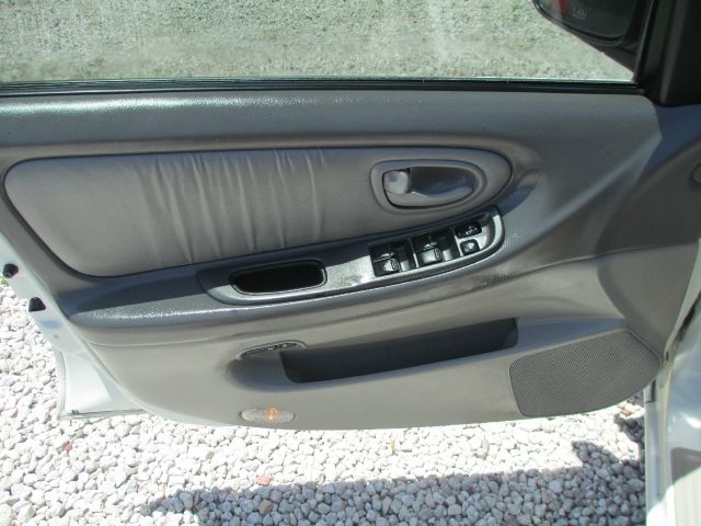 Nissan Maxima 2001 photo 15