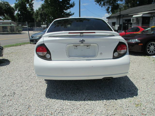 Nissan Maxima 2001 photo 3