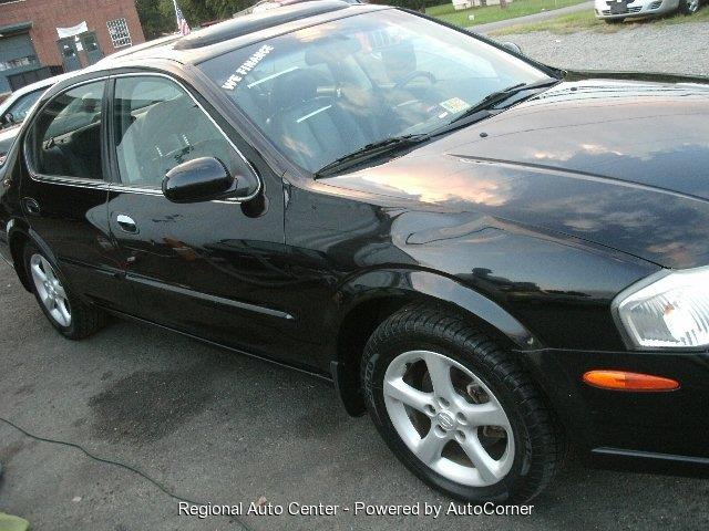Nissan Maxima 2001 photo 1