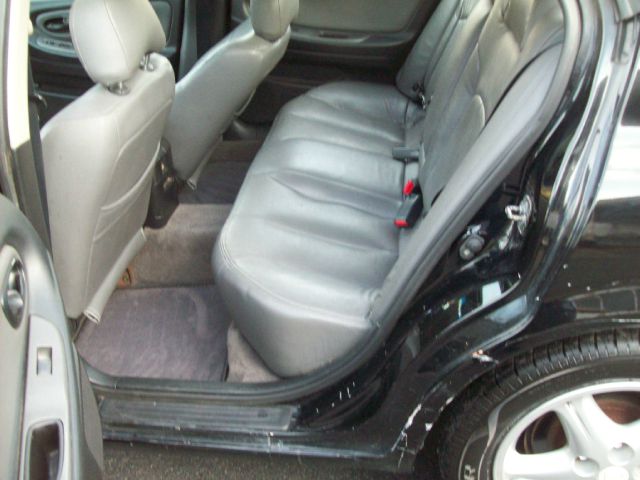 Nissan Maxima 2001 photo 11