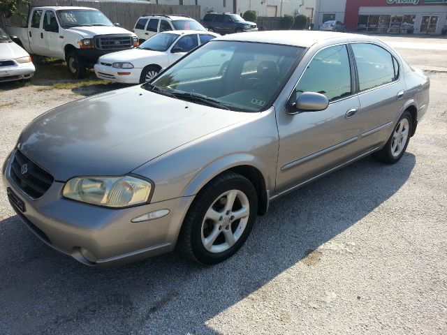 Nissan Maxima 2001 photo 2