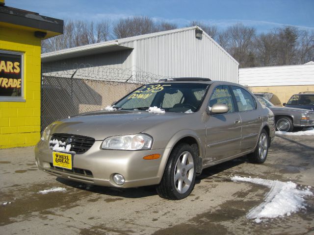 Nissan Maxima 2001 photo 1