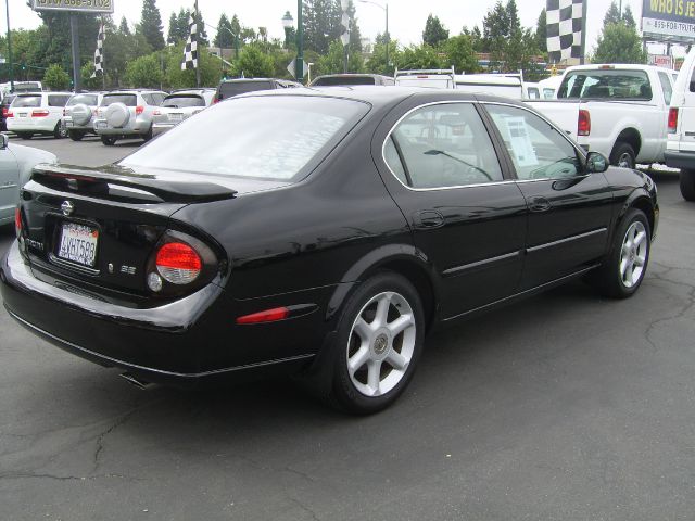 Nissan Maxima 2001 photo 3