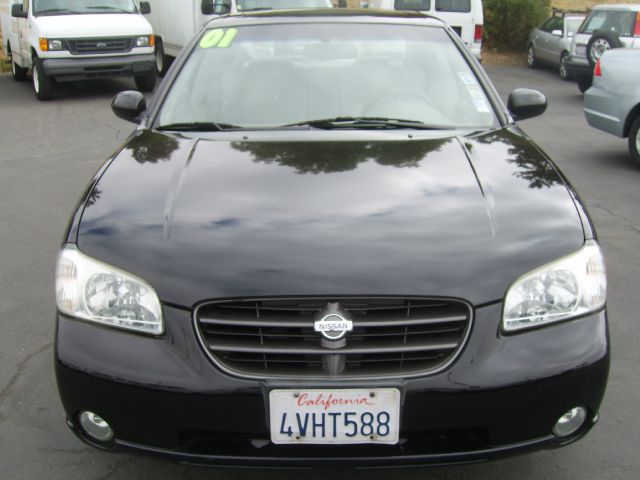 Nissan Maxima 2001 photo 4