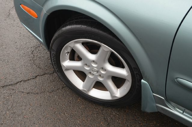 Nissan Maxima 2002 photo 1