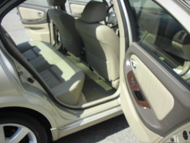 Nissan Maxima 2002 photo 14